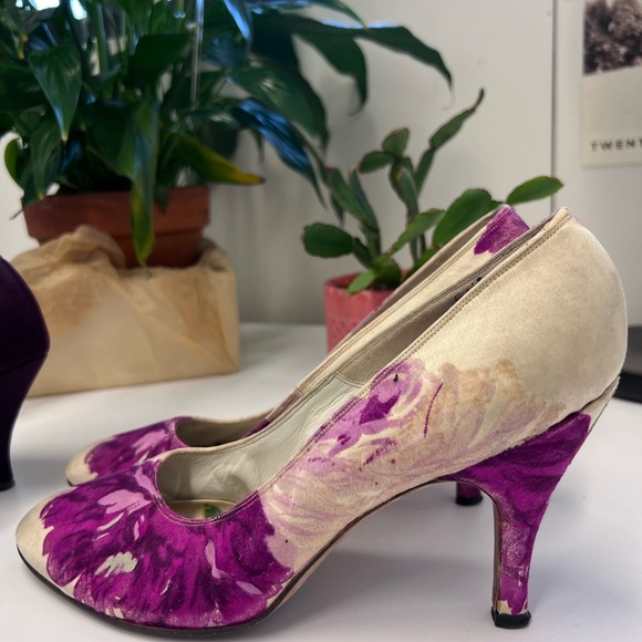 Vintage heels - 2 for 1! Size 8 - Picture 4 of 7